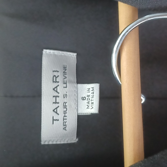 Pant Suit - Picture 3 of 4